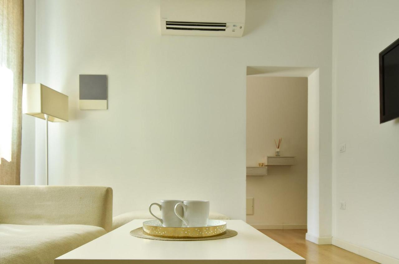 Luxury Battisti *