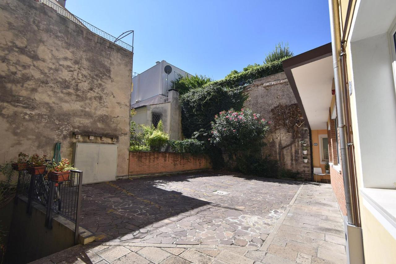 Luxury Battisti Apartment *